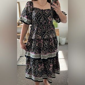 &merci Black and Pink Patterned Puff Sleeve Dress